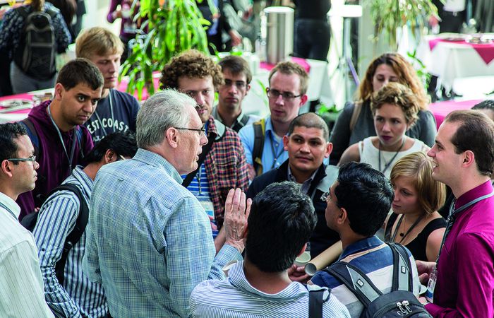 30 Brilliant Networking Conversation Starters